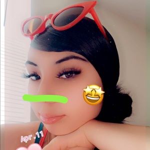 Meet your Posher, Jaqui